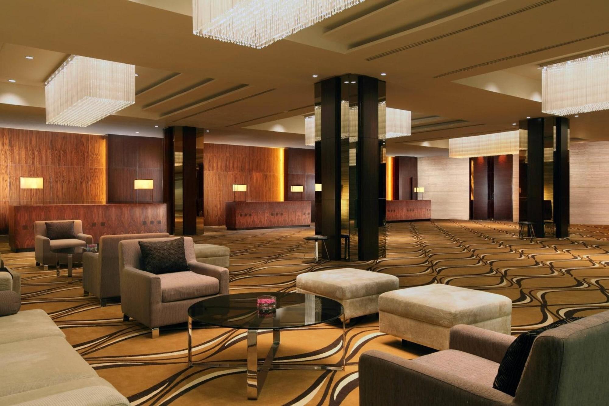 Vista Lobby PO Hotel Semarang