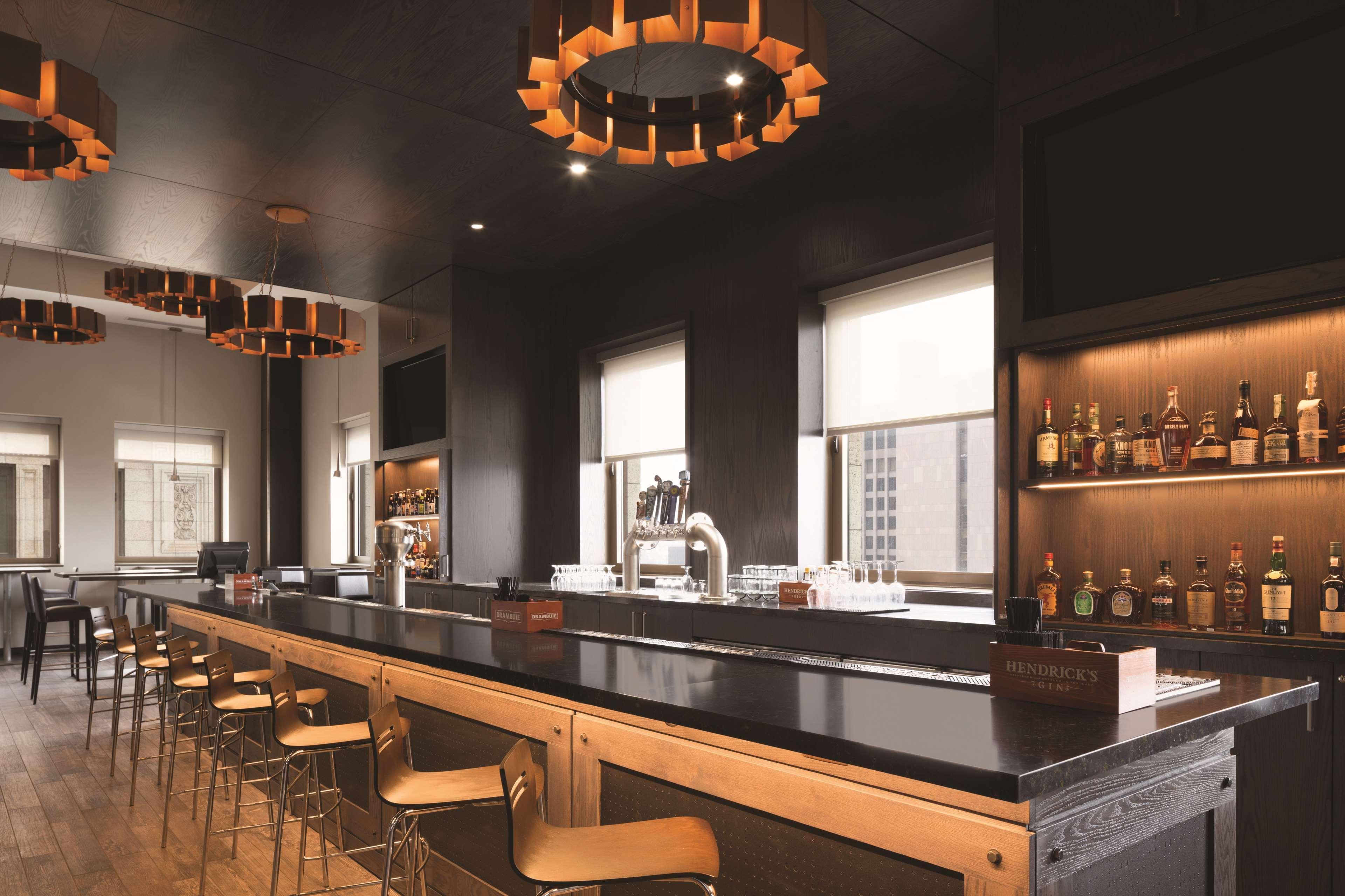 Bar/Salón Embassy Suites By Hilton Pittsburgh Downtown