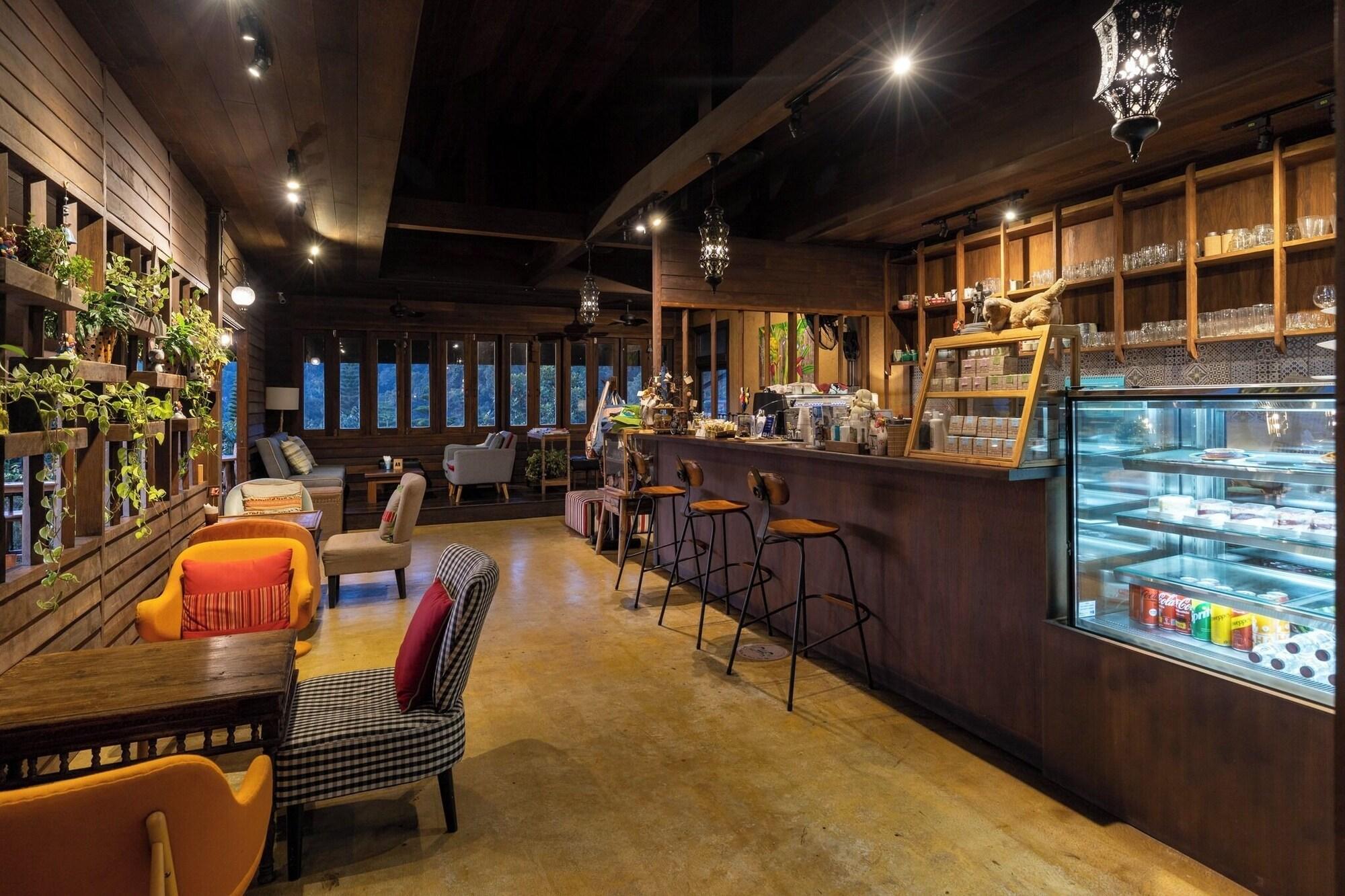 Vista Exterior Baan Mon Muan