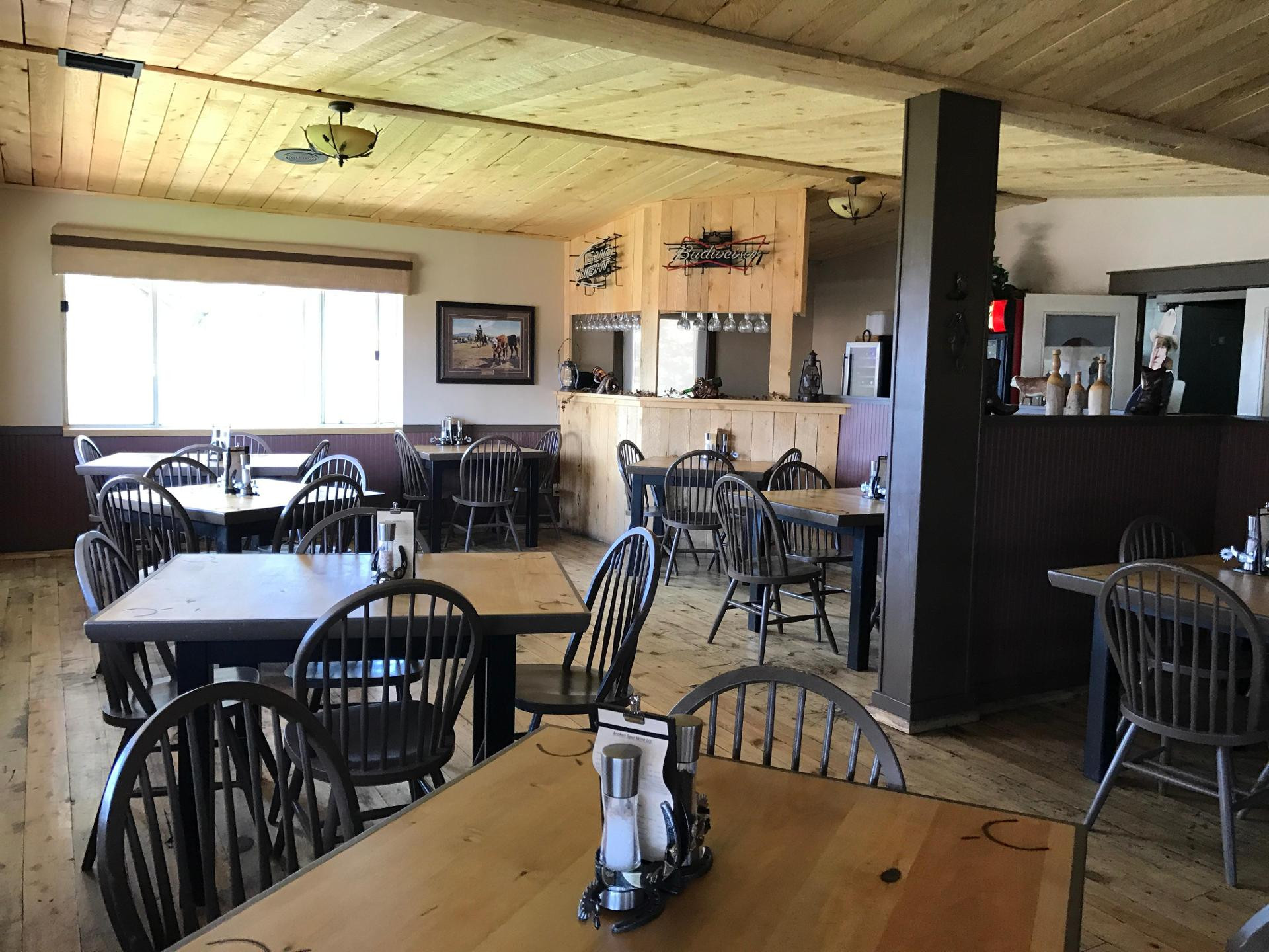 Restaurant Broken Spur Inn & Steakhouse
