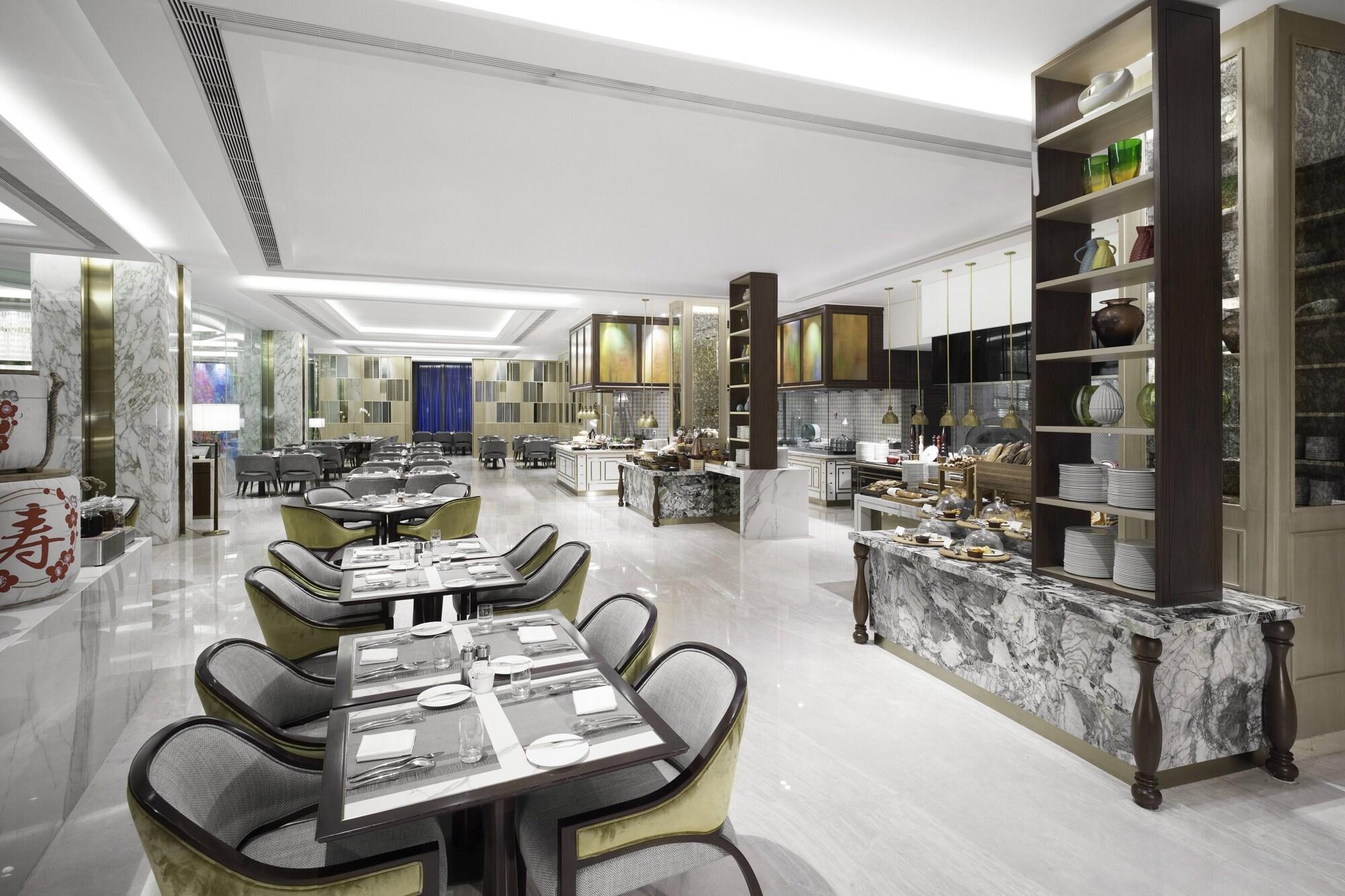 Restaurant InterContinental Jakarta Pondok Indah by IHG