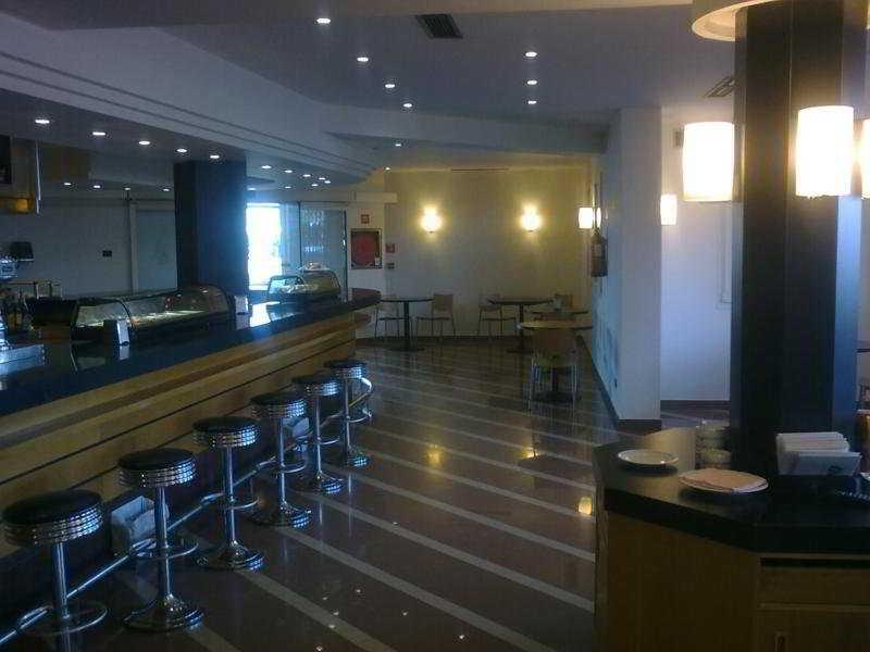 Bar/Salón TRYP Madrid Getafe Los Angeles Hotel