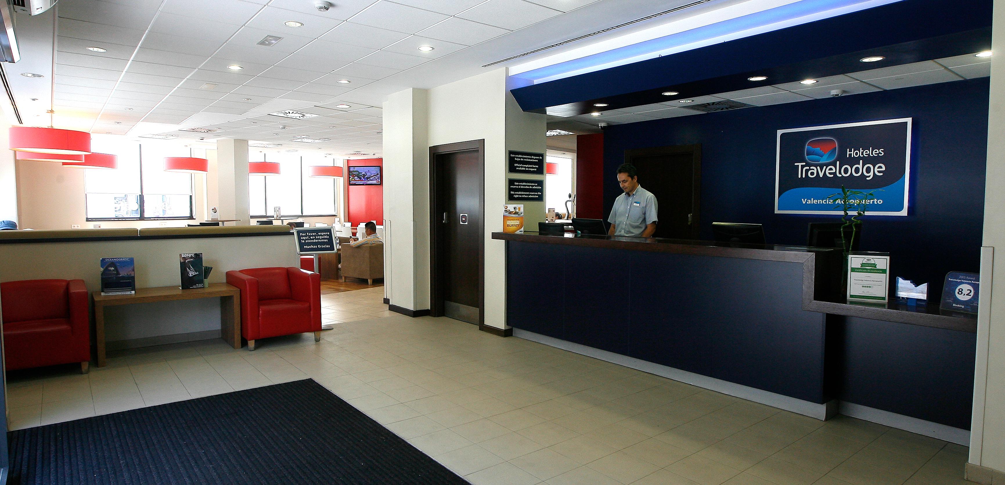 Vista Lobby Travelodge Valencia Aeropuerto
