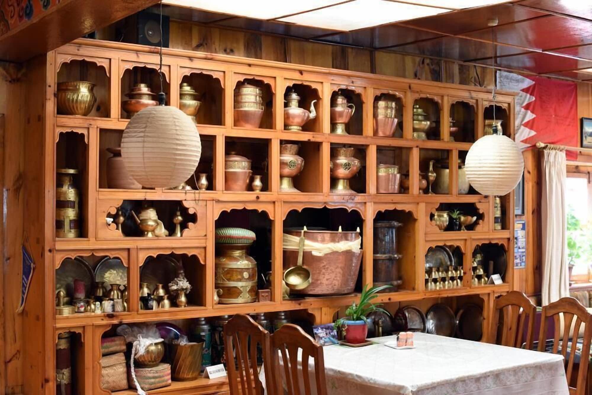 Vista Lobby Himalaya Lodge