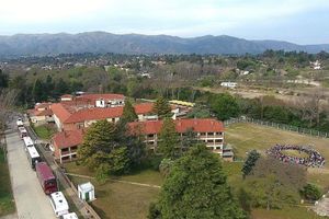 Alojamiento - Hotel Luz y Fuerza, Villa Giardino