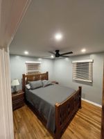 Alquiler Vacacional - Cozy newly renovated cottage. Downtown in quiet neighborhood. Sleeps up to 5.