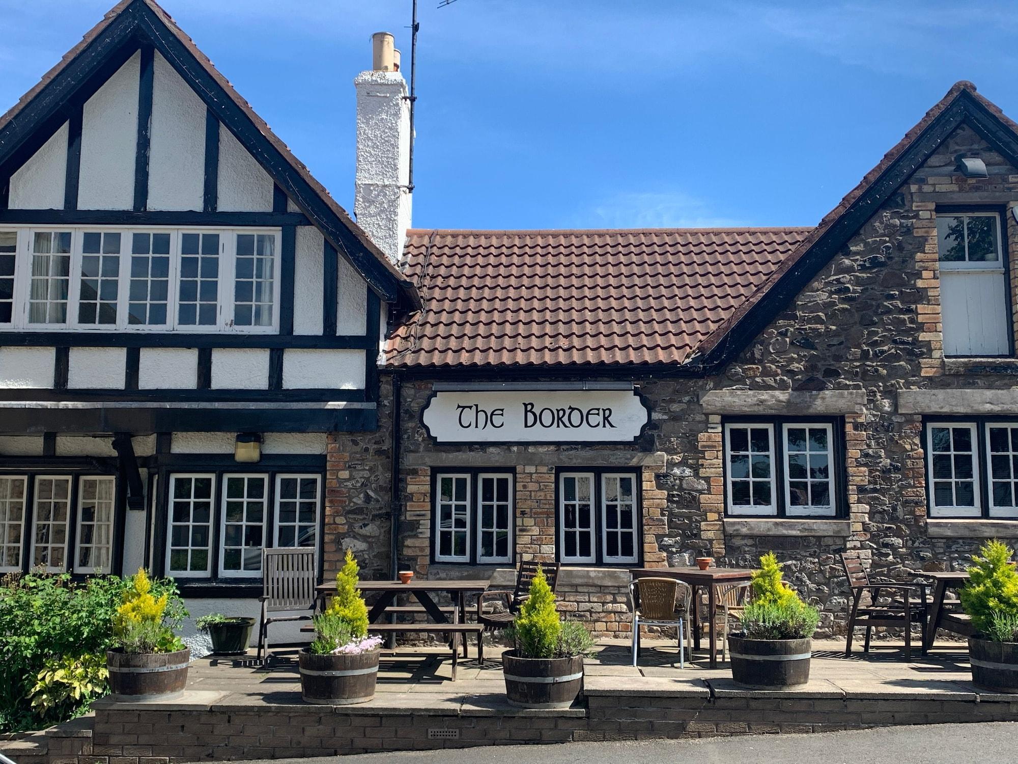 Varios The Border Hotel