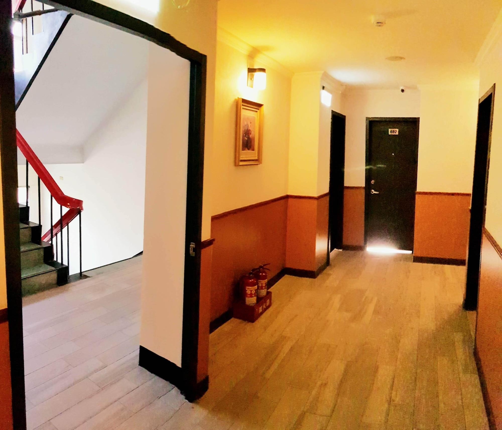 Vista Lobby New May Flower Hotel