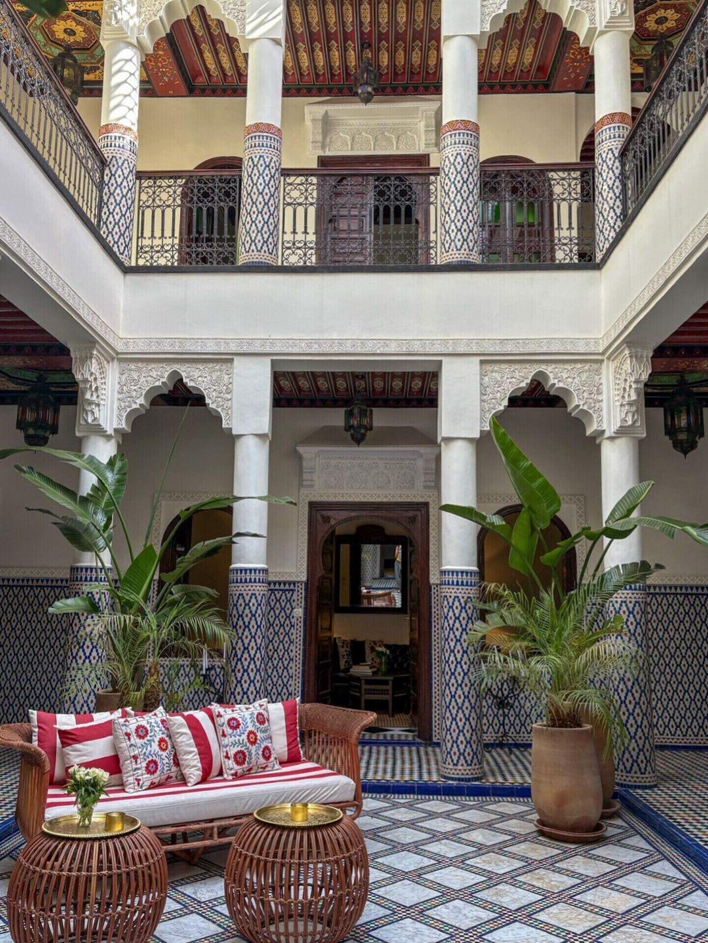 Varios Riad Yakimour