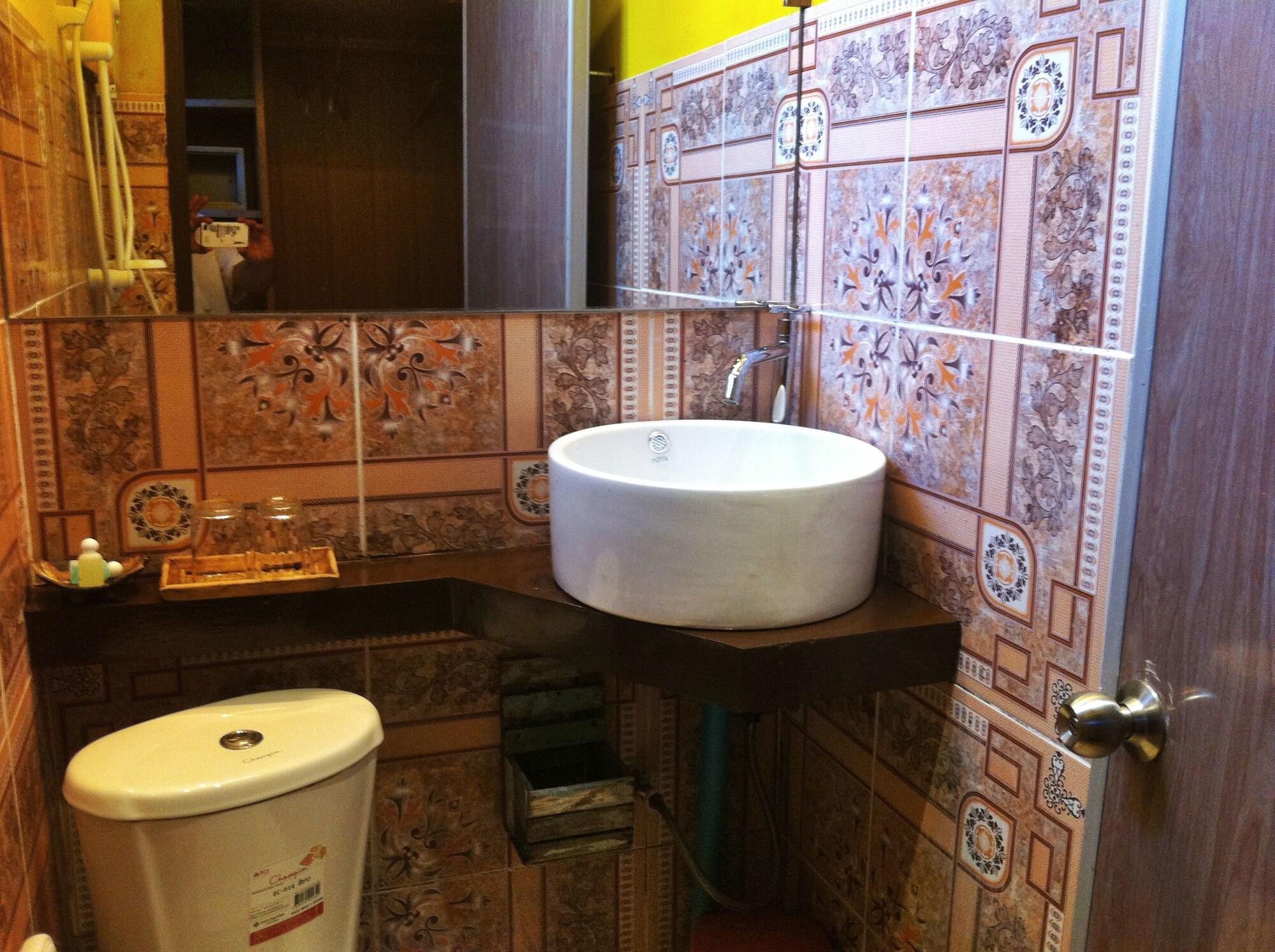 Equipamiento de Habitación Sukkasem Homestay