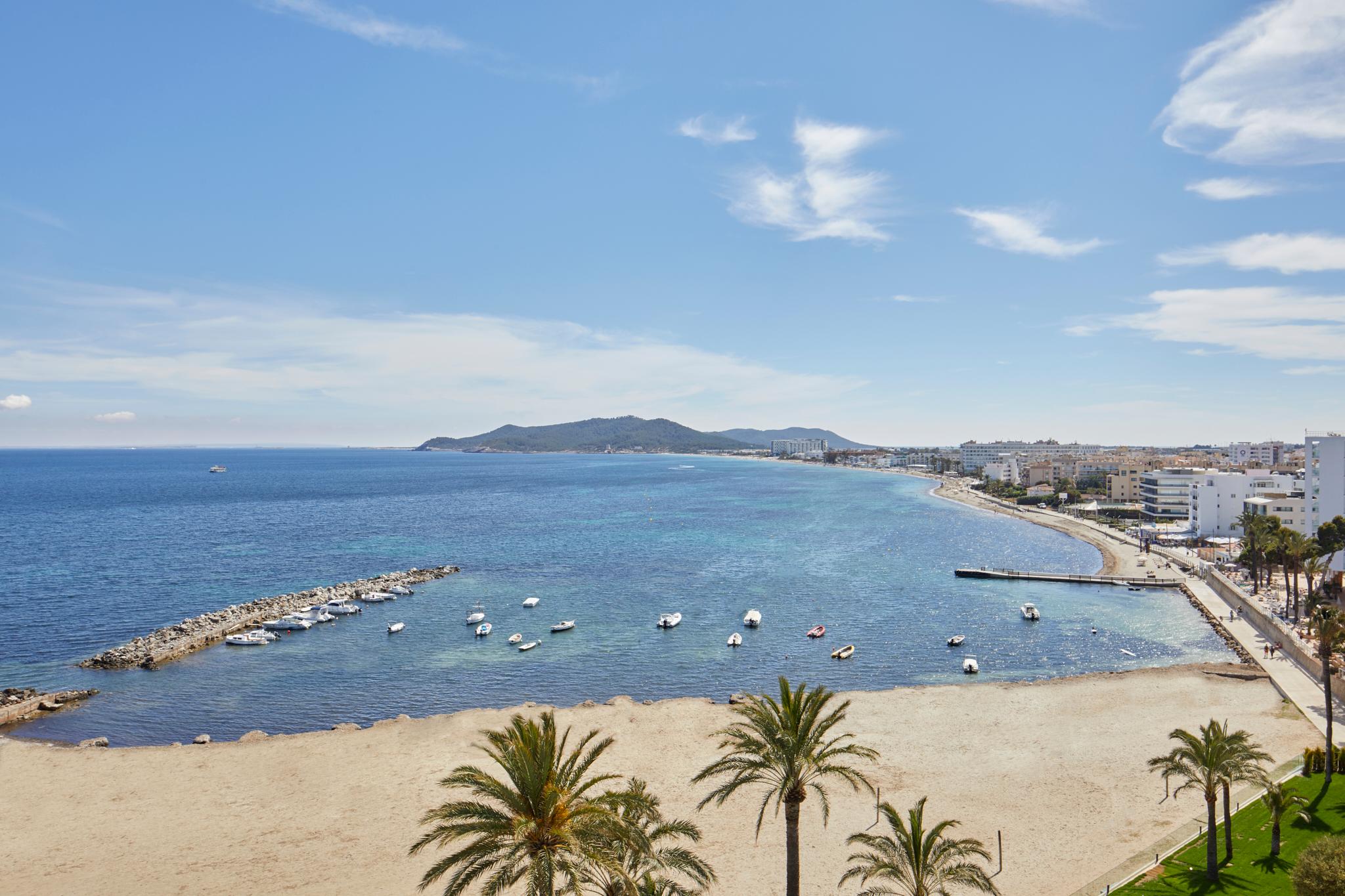 Playa Torre del Mar Ibiza