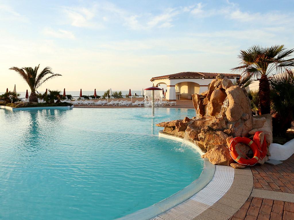 Vista Piscina Acqua di Mare Hotel e Resort