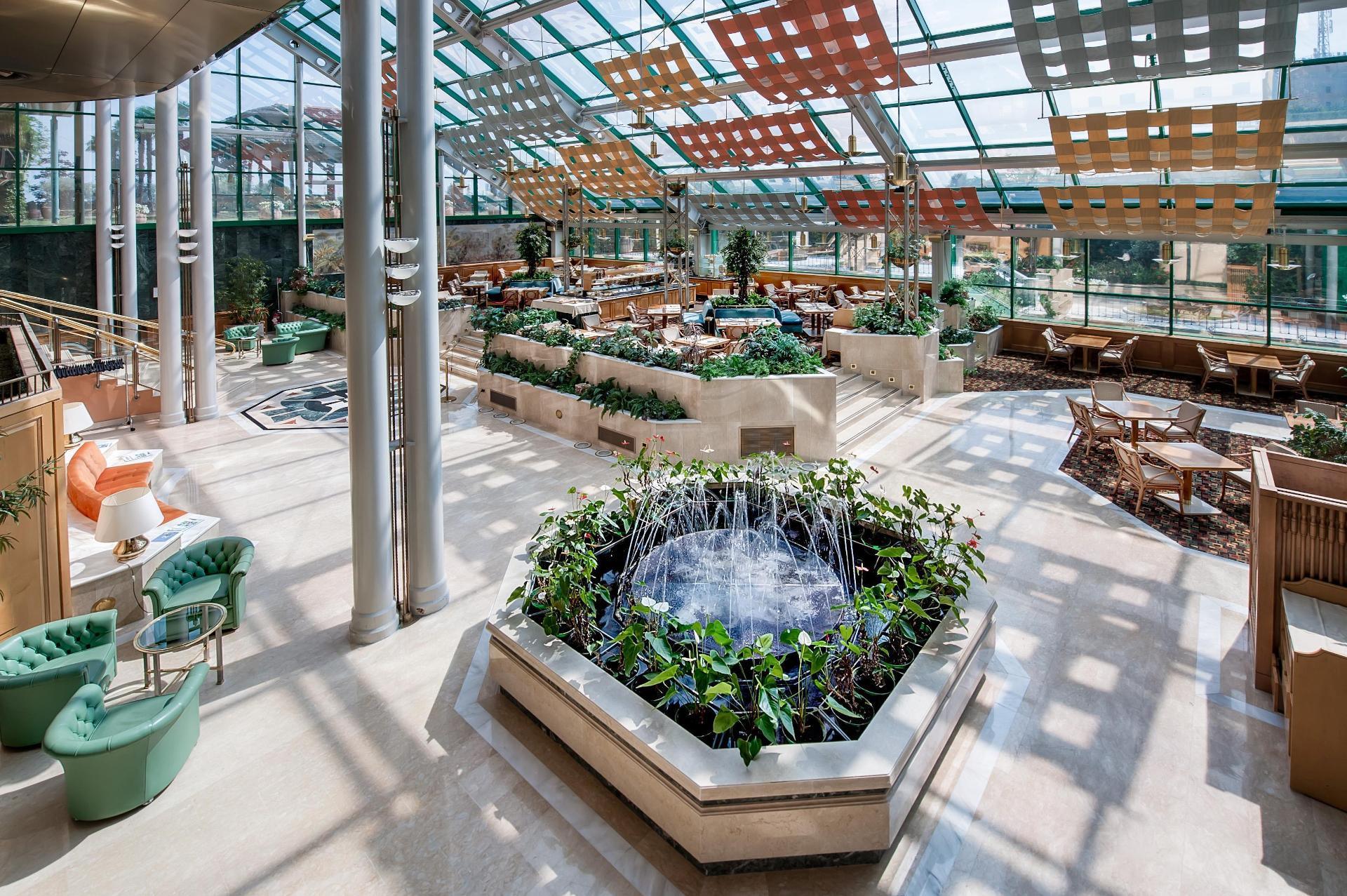 Restaurant Royal Garden Hotel