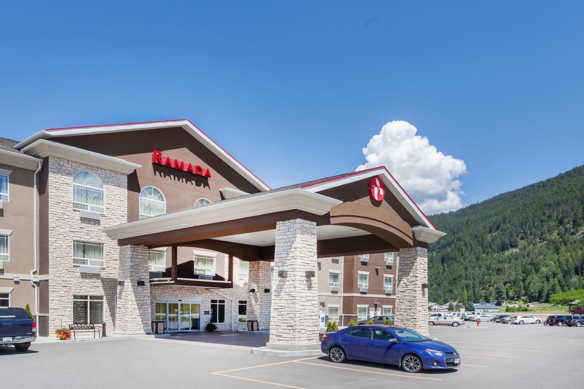 Vista Exterior Ramada by Wyndham Creston