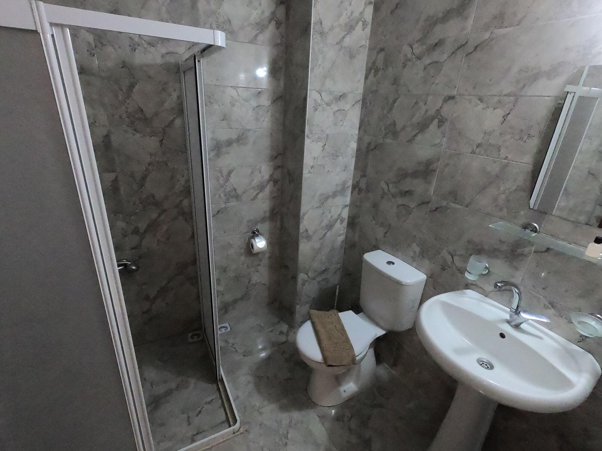 Equipamiento de Habitación Sarihan Apart Otel