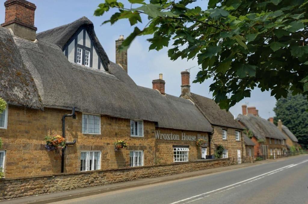 Varios Banbury Wroxton House Hotel
