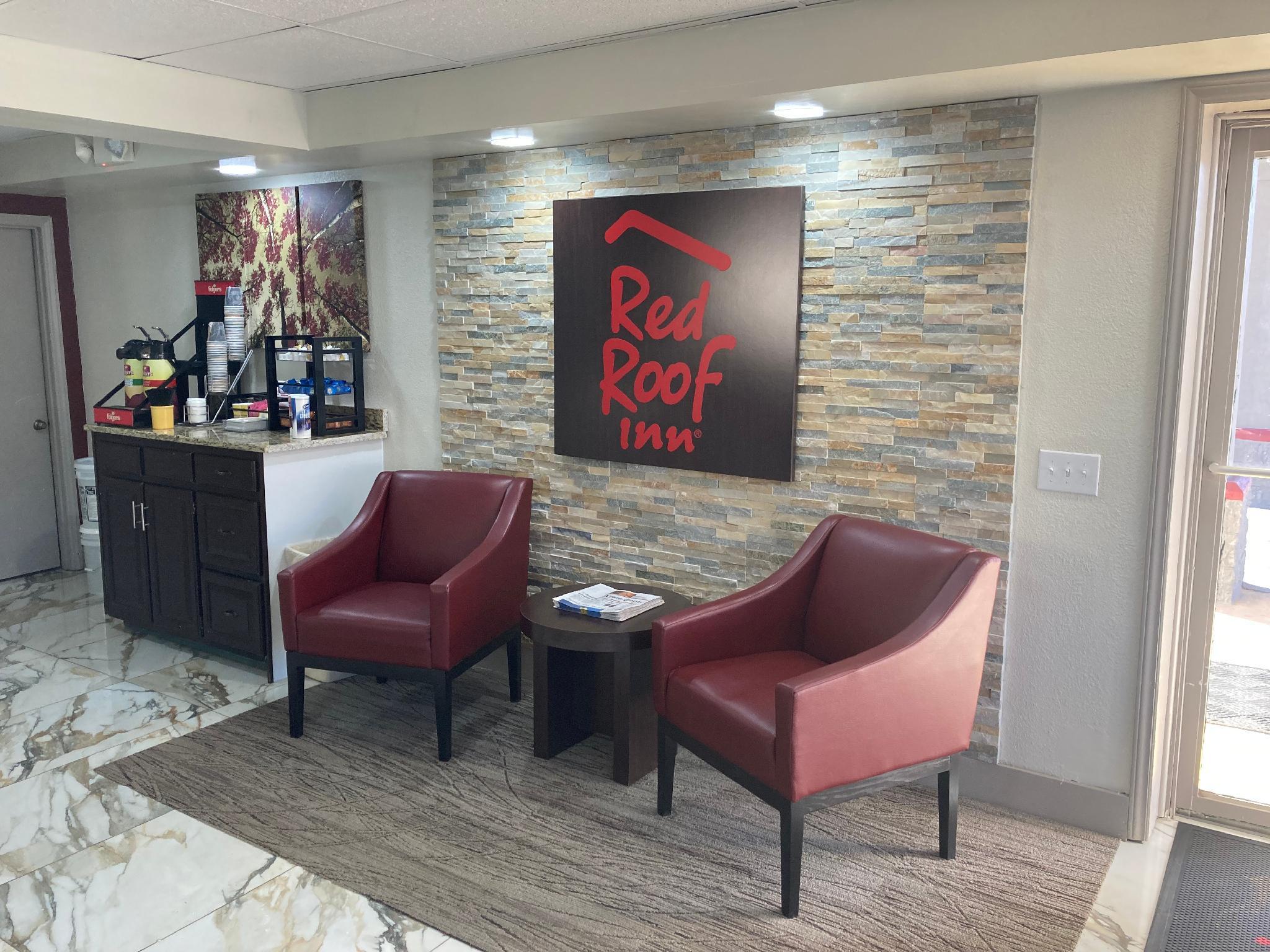 Vista Lobby Red Roof Inn Lenoir