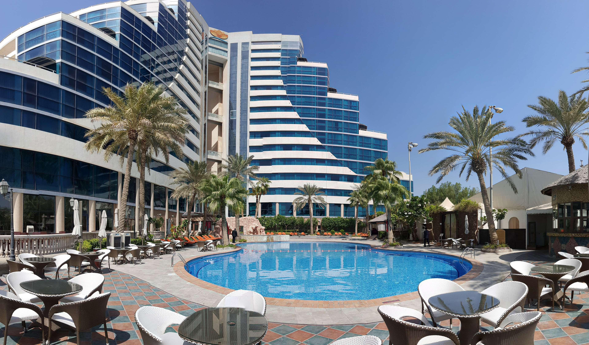 Vista Exterior Elite Resort & Spa