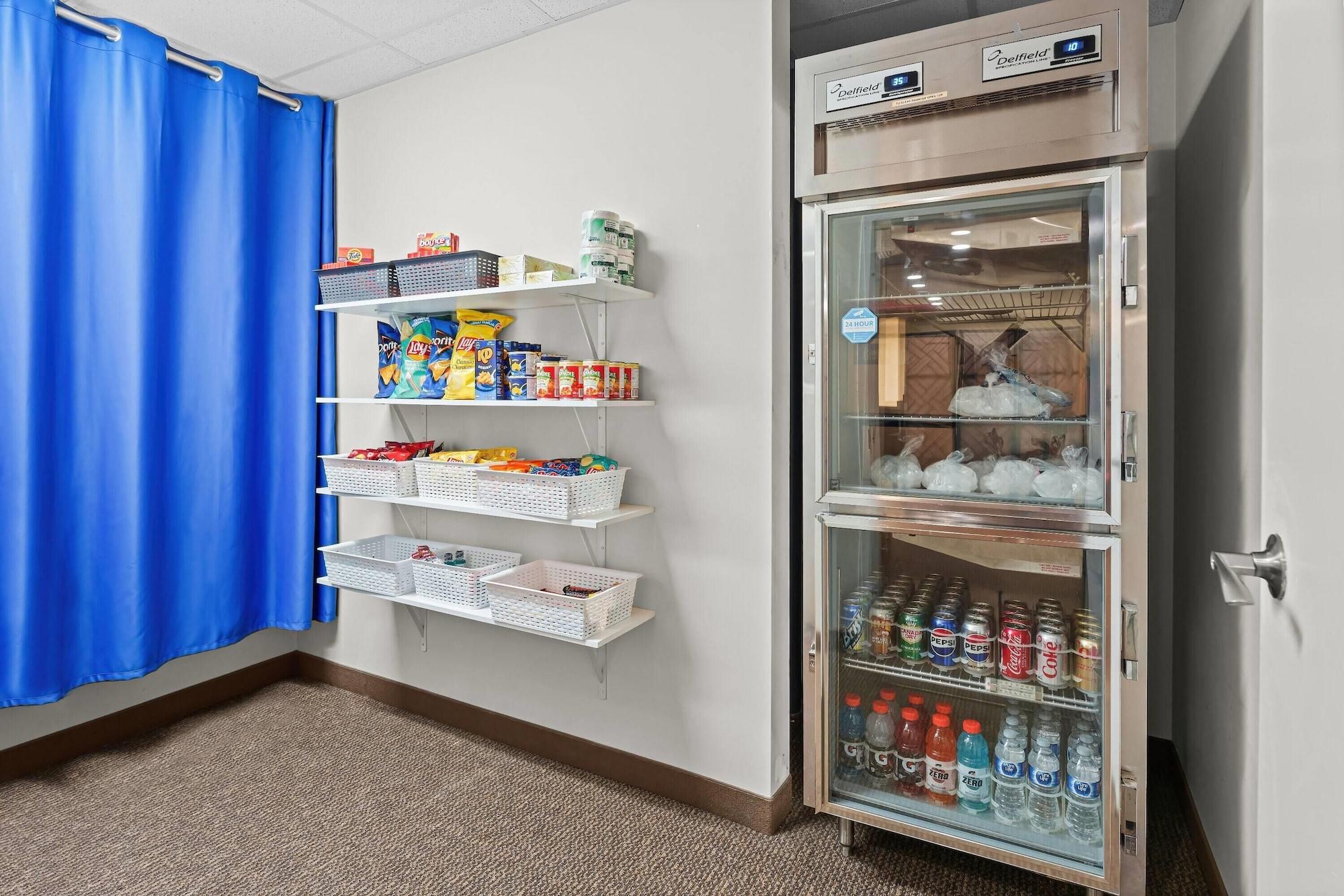 Restaurant Days Inn by Wyndham Lamont