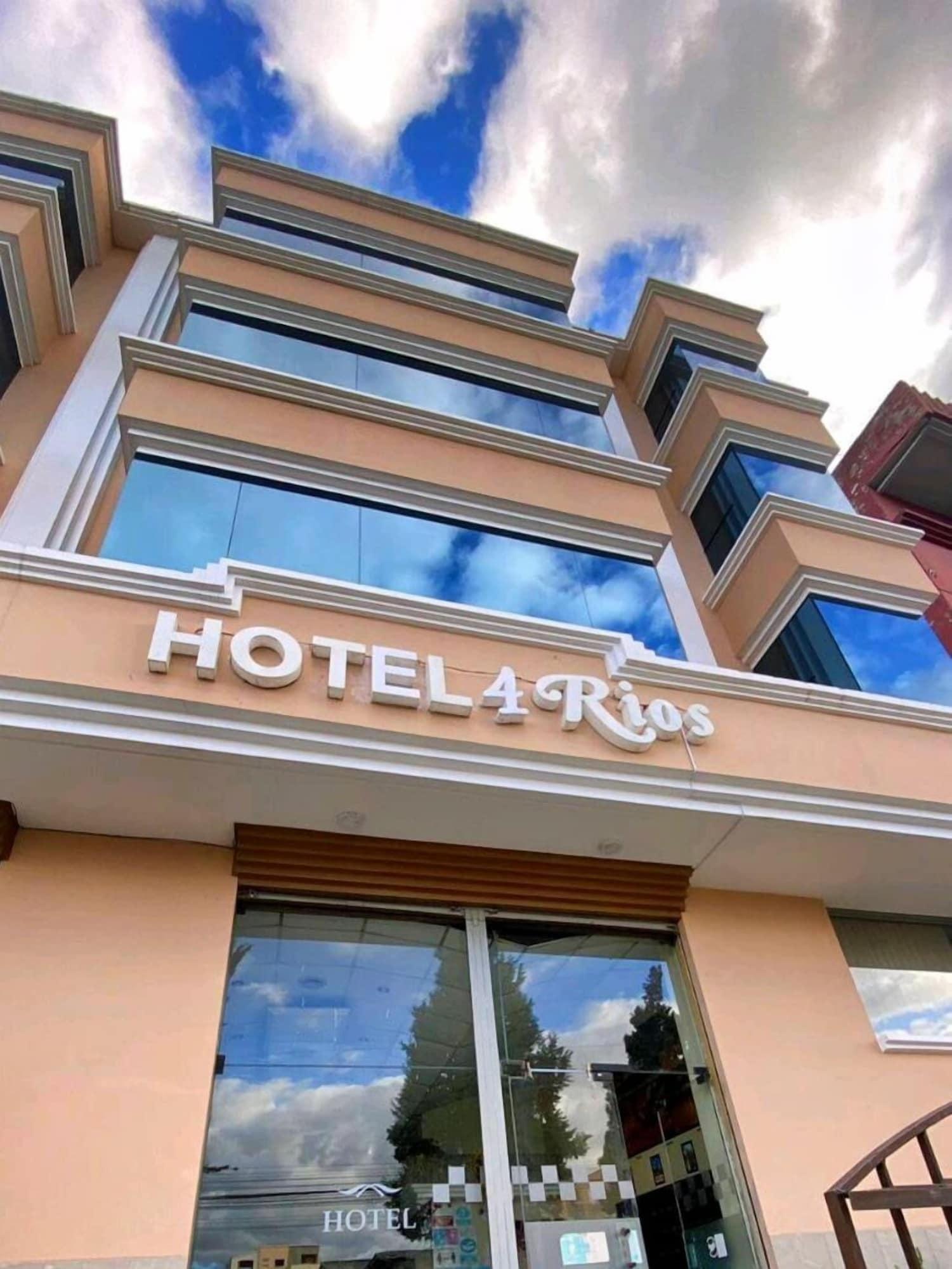 Vista Exterior Hotel 4 Ríos