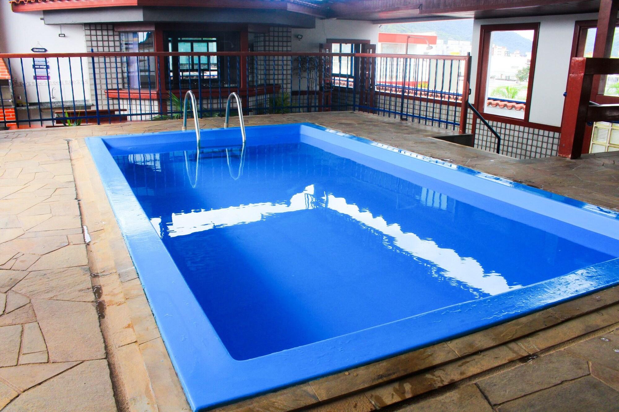 Vista Piscina Hotel São Charbel