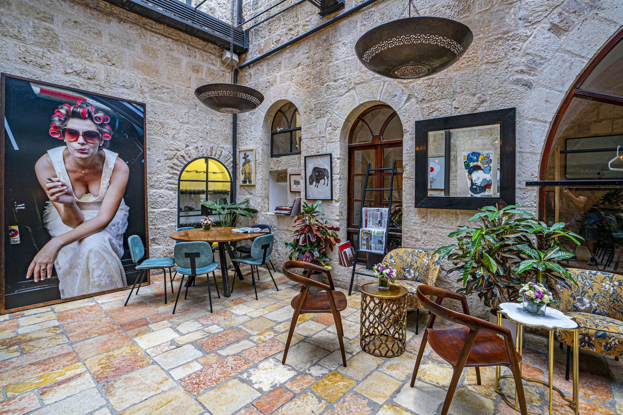 Vista Lobby Alegra Boutique Hotel