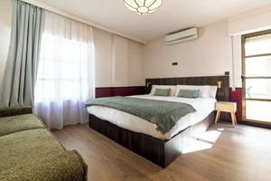 Alojamiento - Casa Lavanda by Blossom Hotels