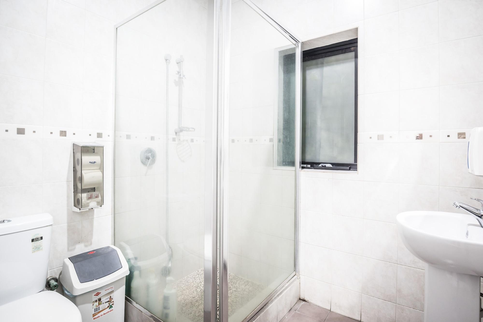 Equipamiento de Habitación Downtown Backpackers Hostel - note - Valid Passport required for check in