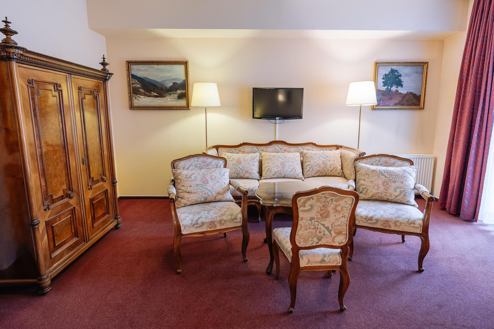 Comodidades del Alojamiento Pannonia Hotel