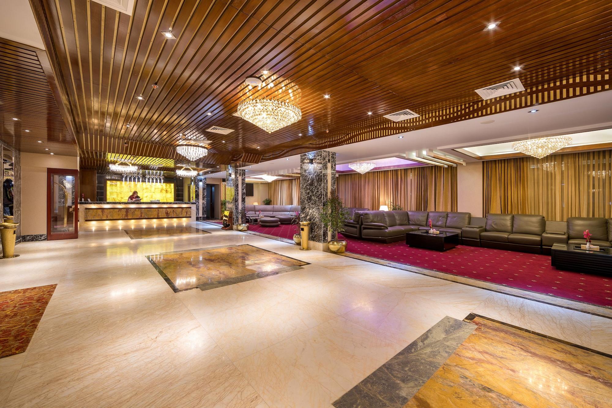 Vista Lobby Grand Palace Hotel & Resorts Sylhet