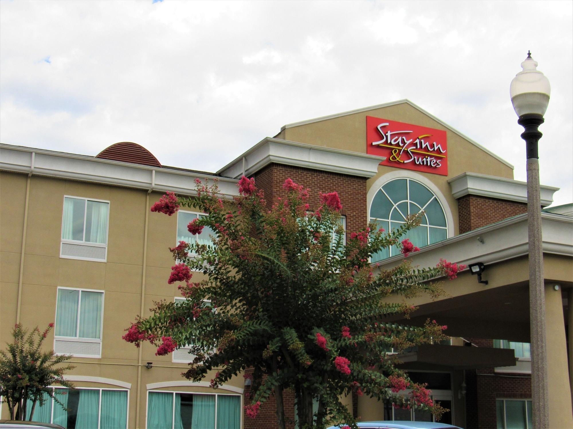 Vista Exterior Stay Inn & Suites Montgomery