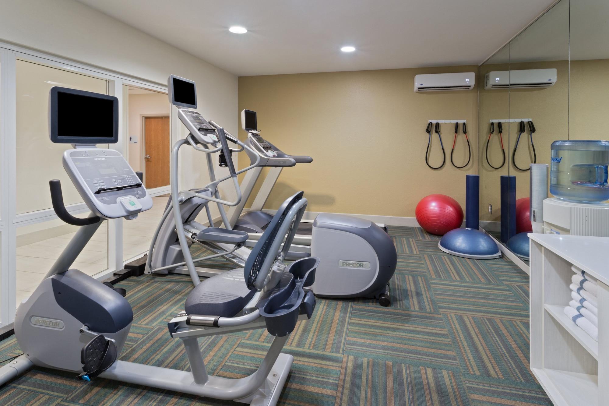Gimnasio Holiday Inn Express Hotel & Suites Tavares - Leesburg by IHG