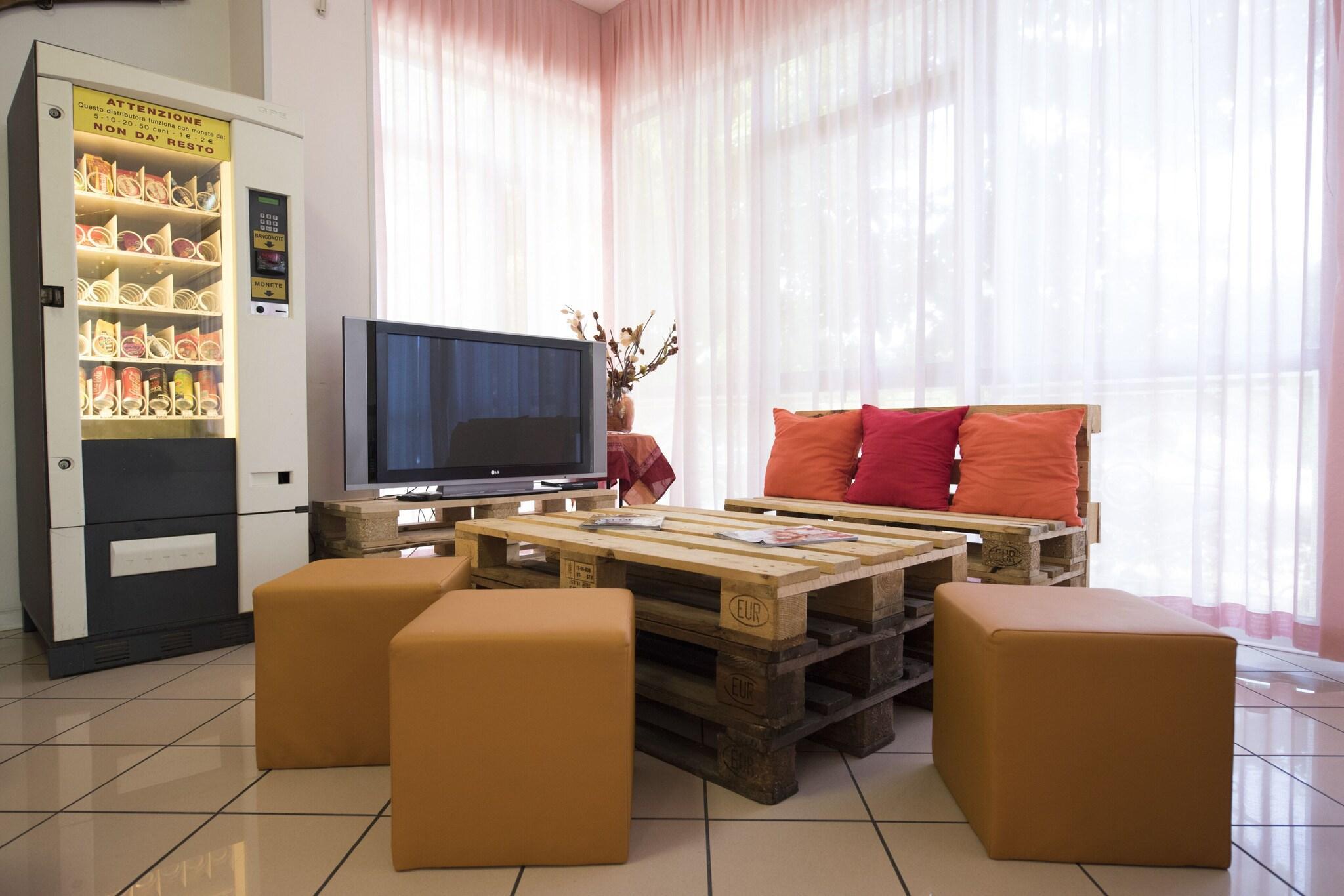 Vista Lobby Hotel Settebello