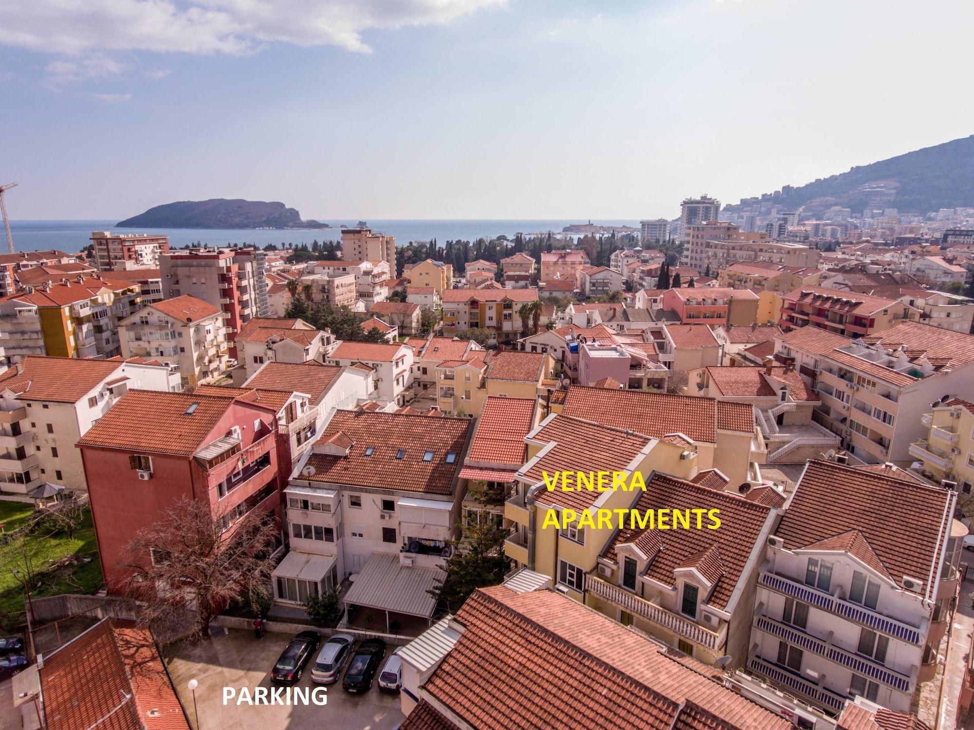 Vista Exterior Apartments Venera