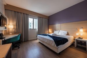 Alquiler Vacacional - Stay Home Luxo | 1min Praia Gonzaga | Rooftop, Piscina, Sauna & Gym
