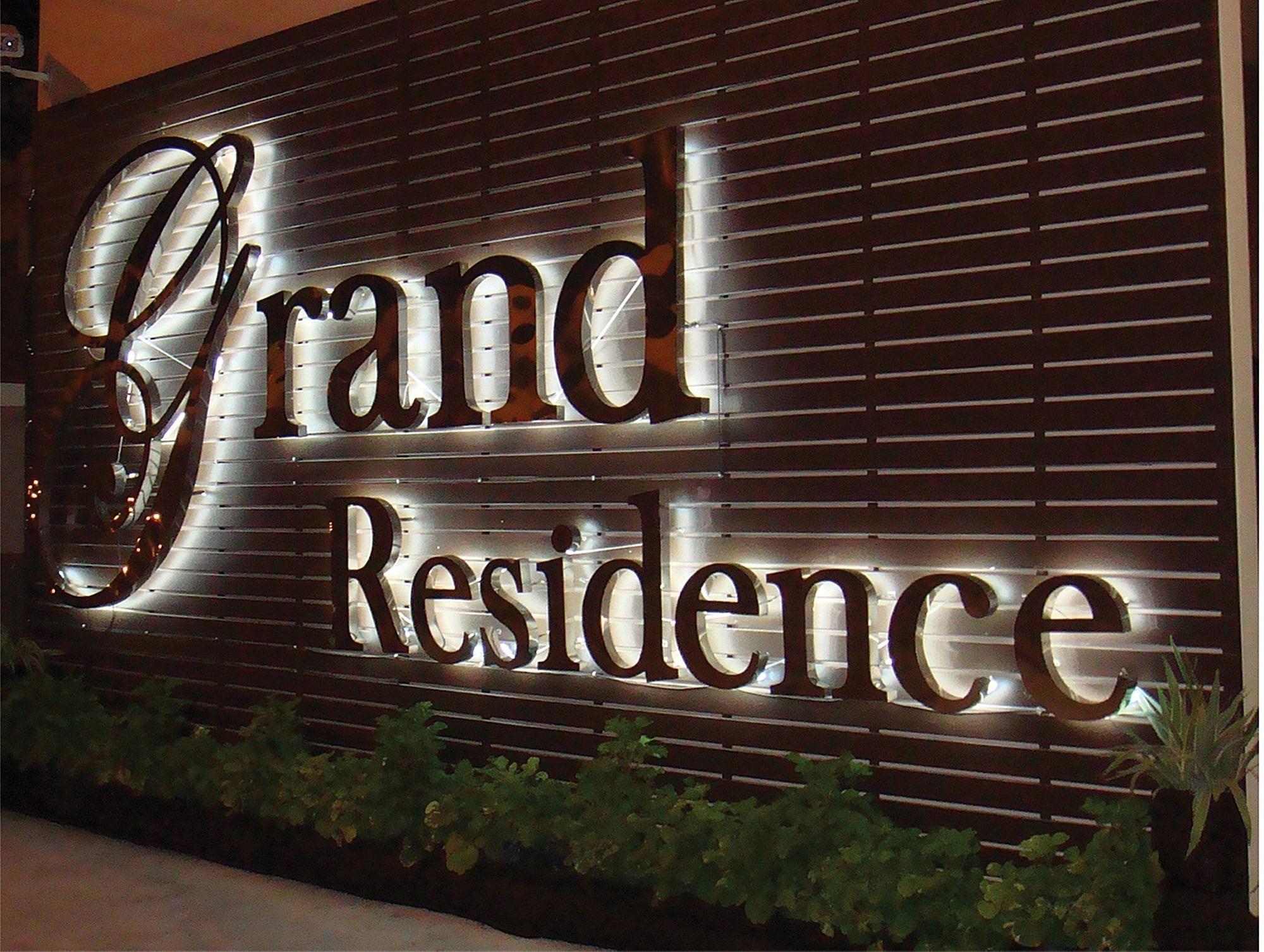 Vista Exterior Grand Residence Jomtien
