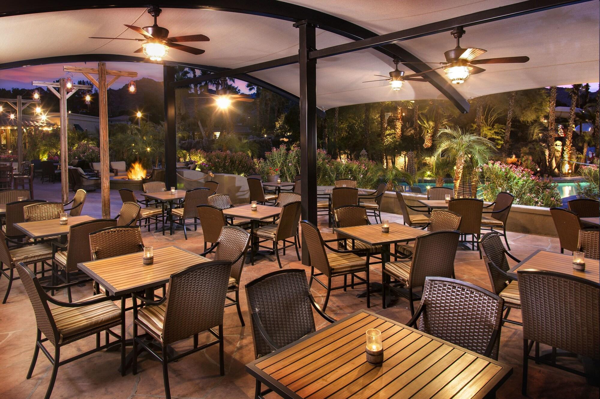 Restaurant Hilton Phoenix Resort at the Peak