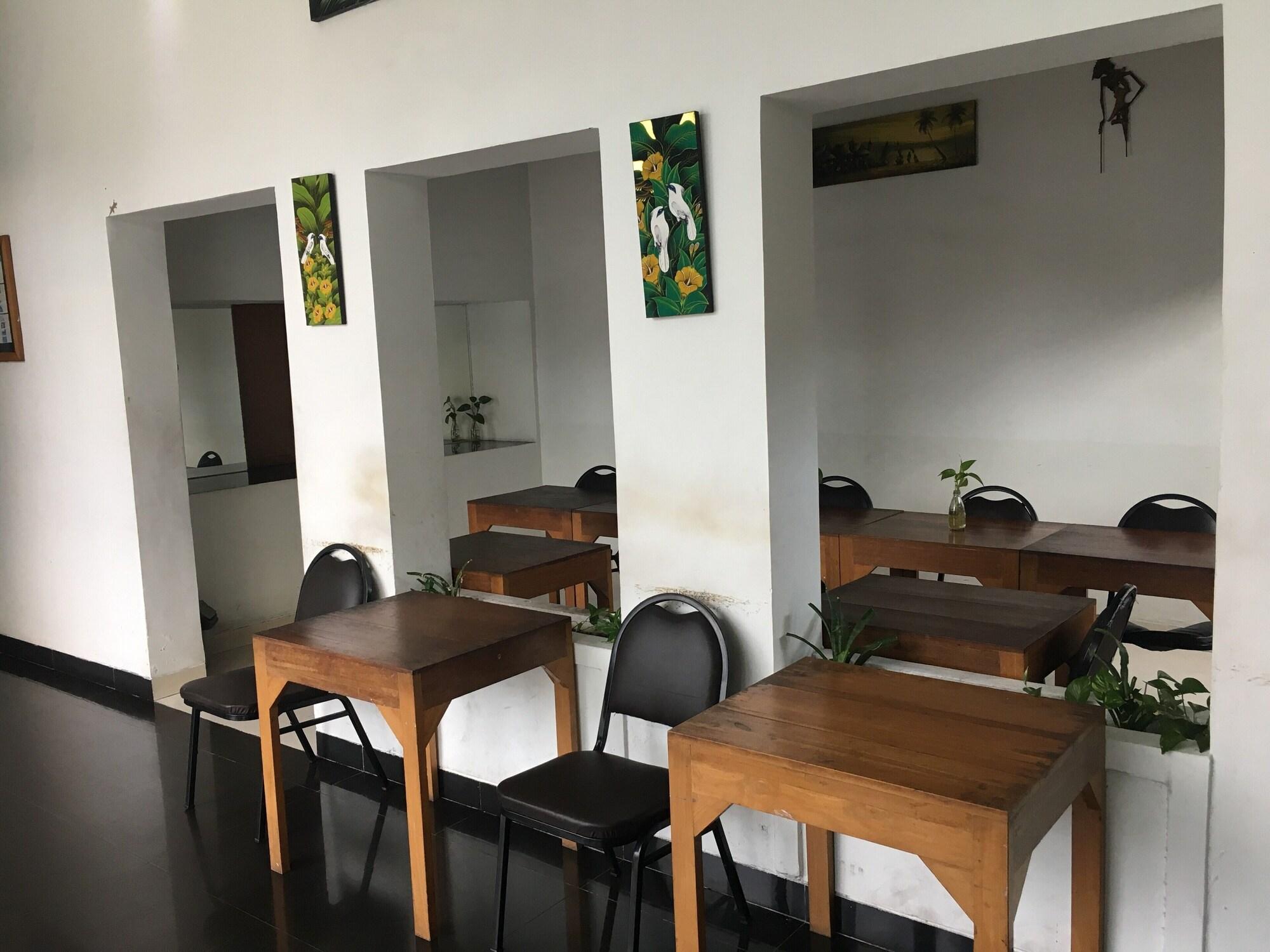 Restaurant The Nest Hotel