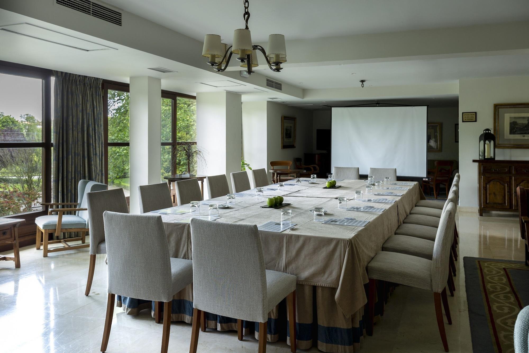 Sala de Reuniones Parador De Gijon