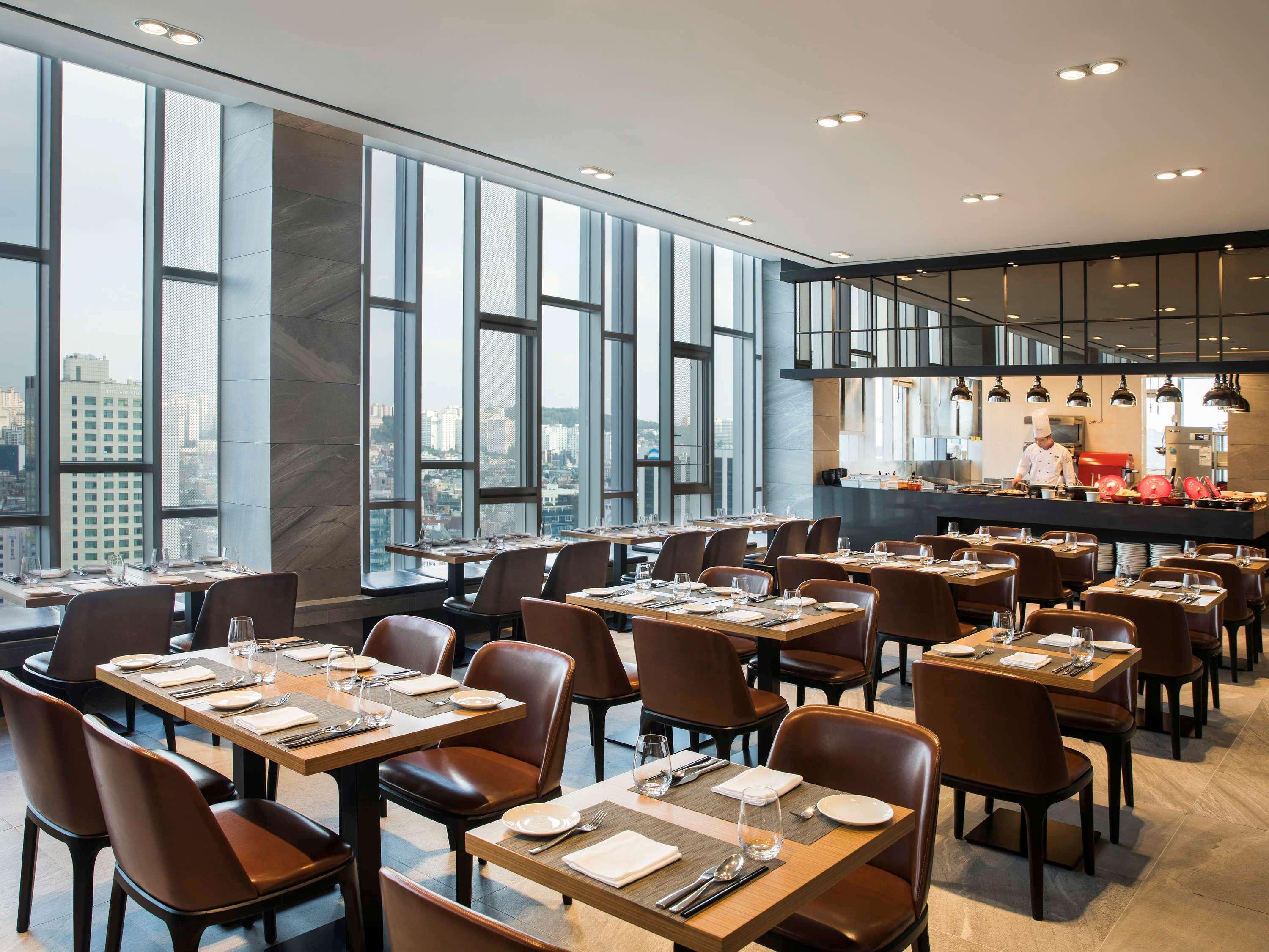 Restaurant Novotel Ambassador Seoul Dongdaemun Hotels & Residences