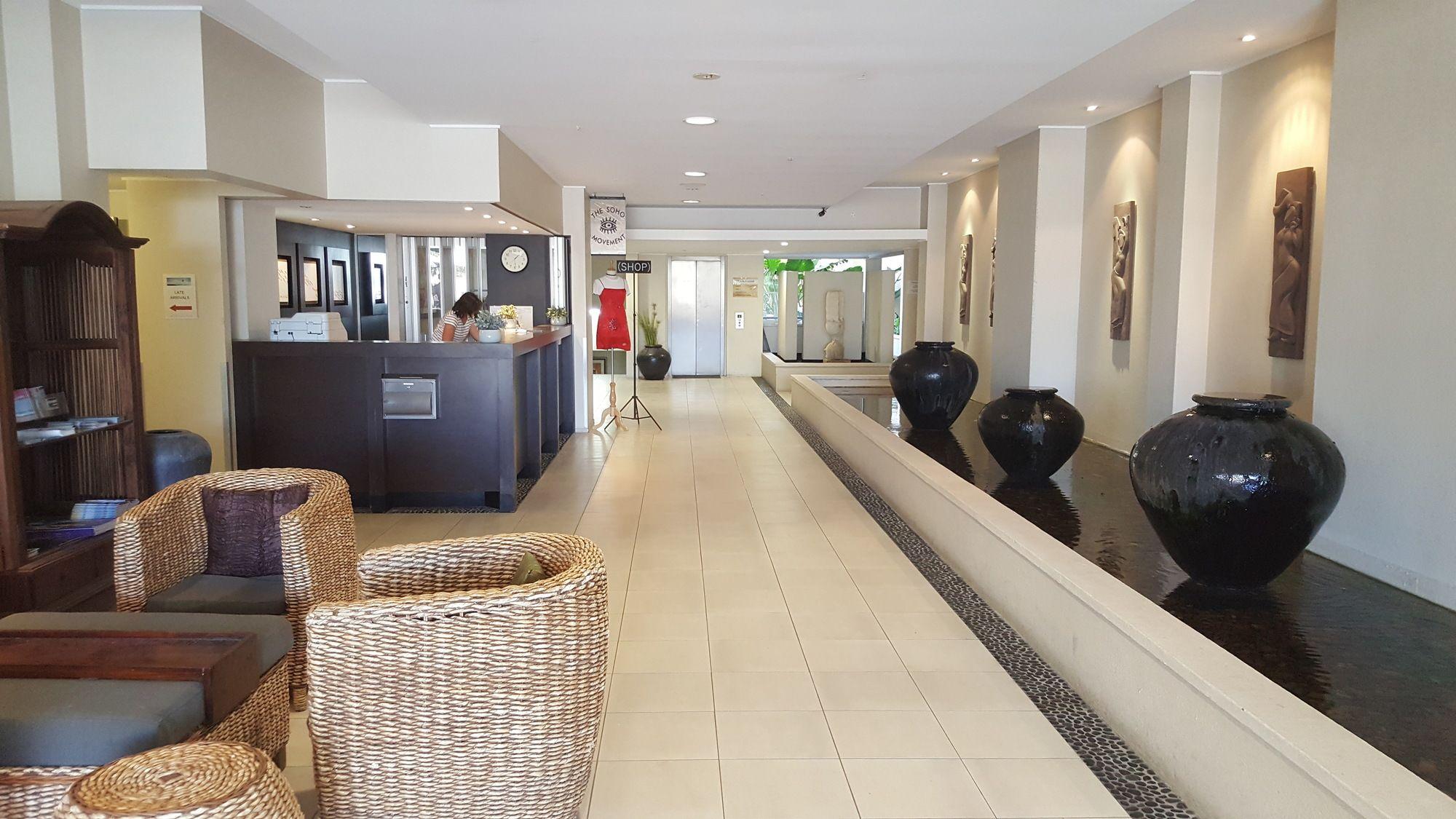 Vista Lobby Paradiso Resort Kingscliff