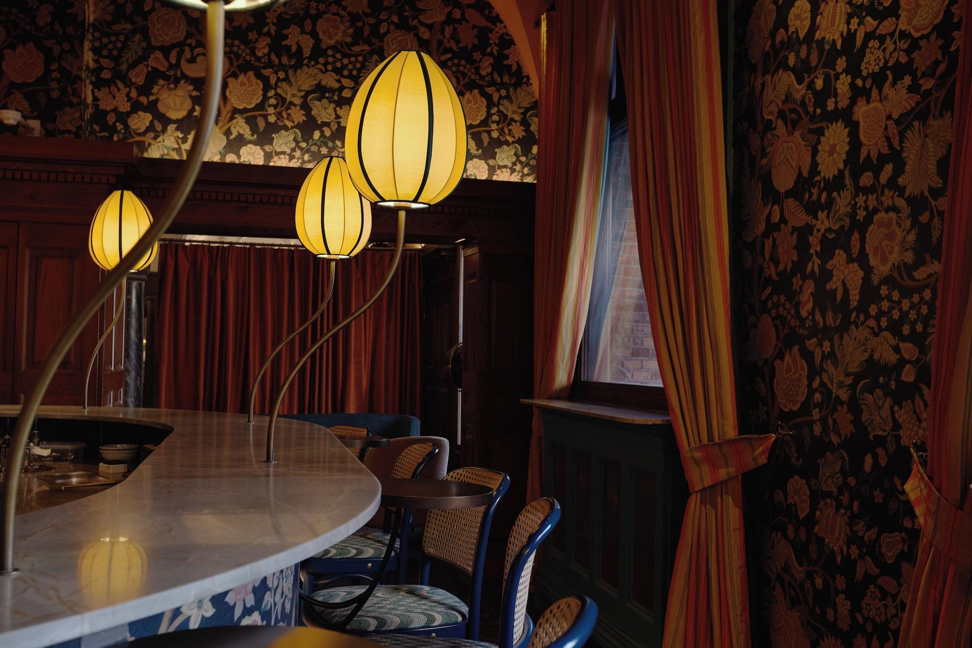 Bar/Salón Ascot Hotel