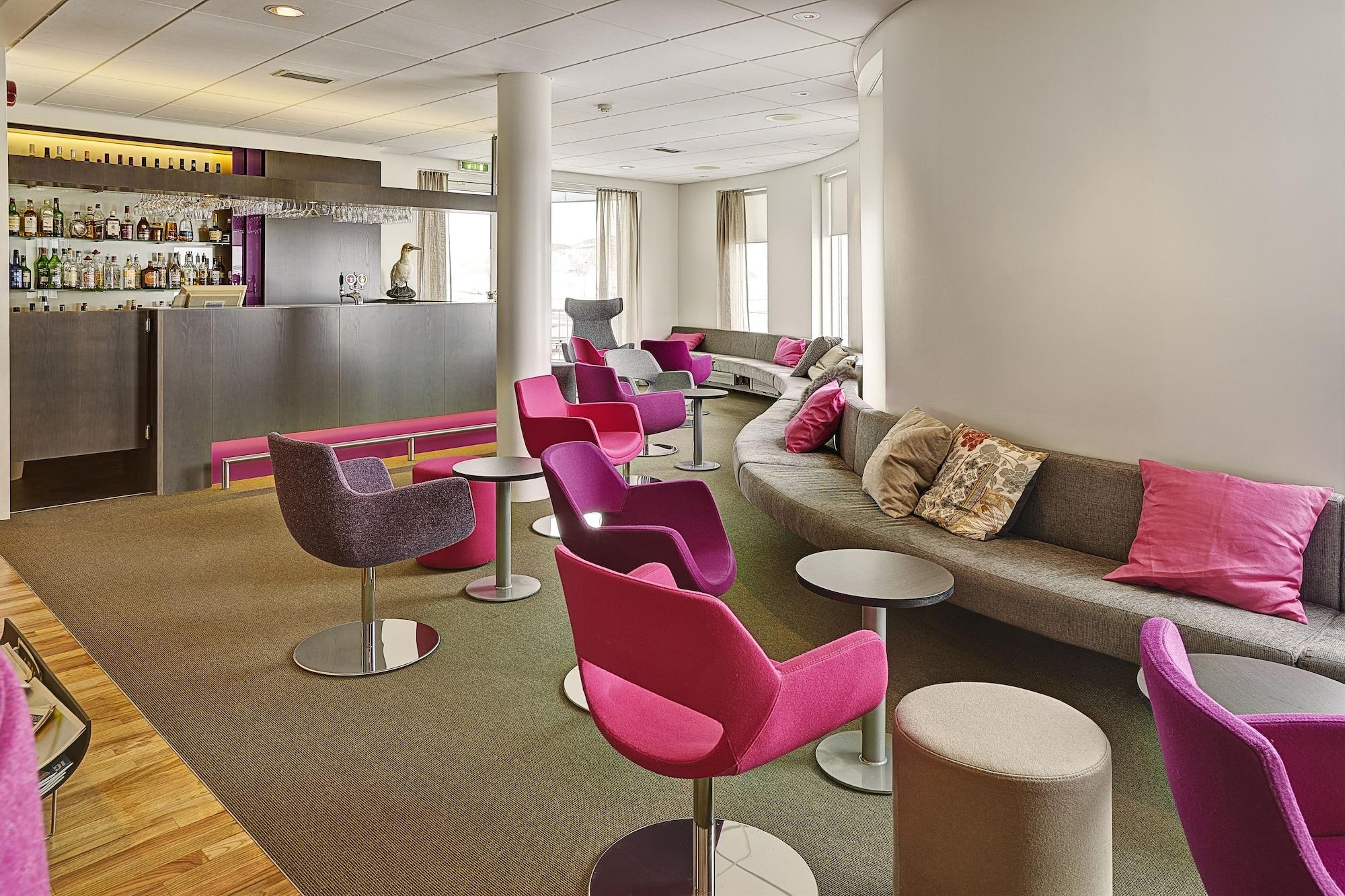 Bar/Salón Hérað - Berjaya Iceland Hotels