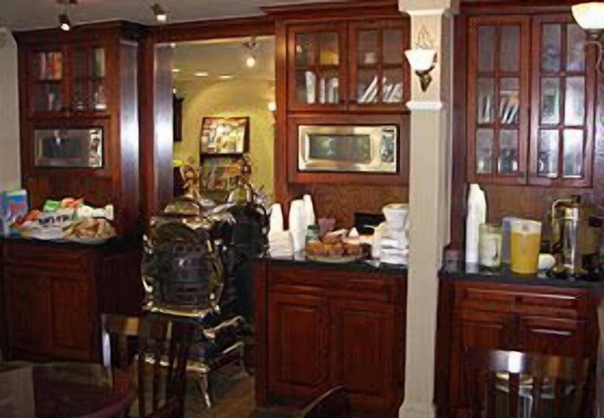 Restaurant The Victorian Inn