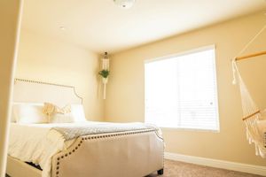 Alquiler Vacacional - Spacious 4-bedroom house with WiFi and AC in charming Shafter