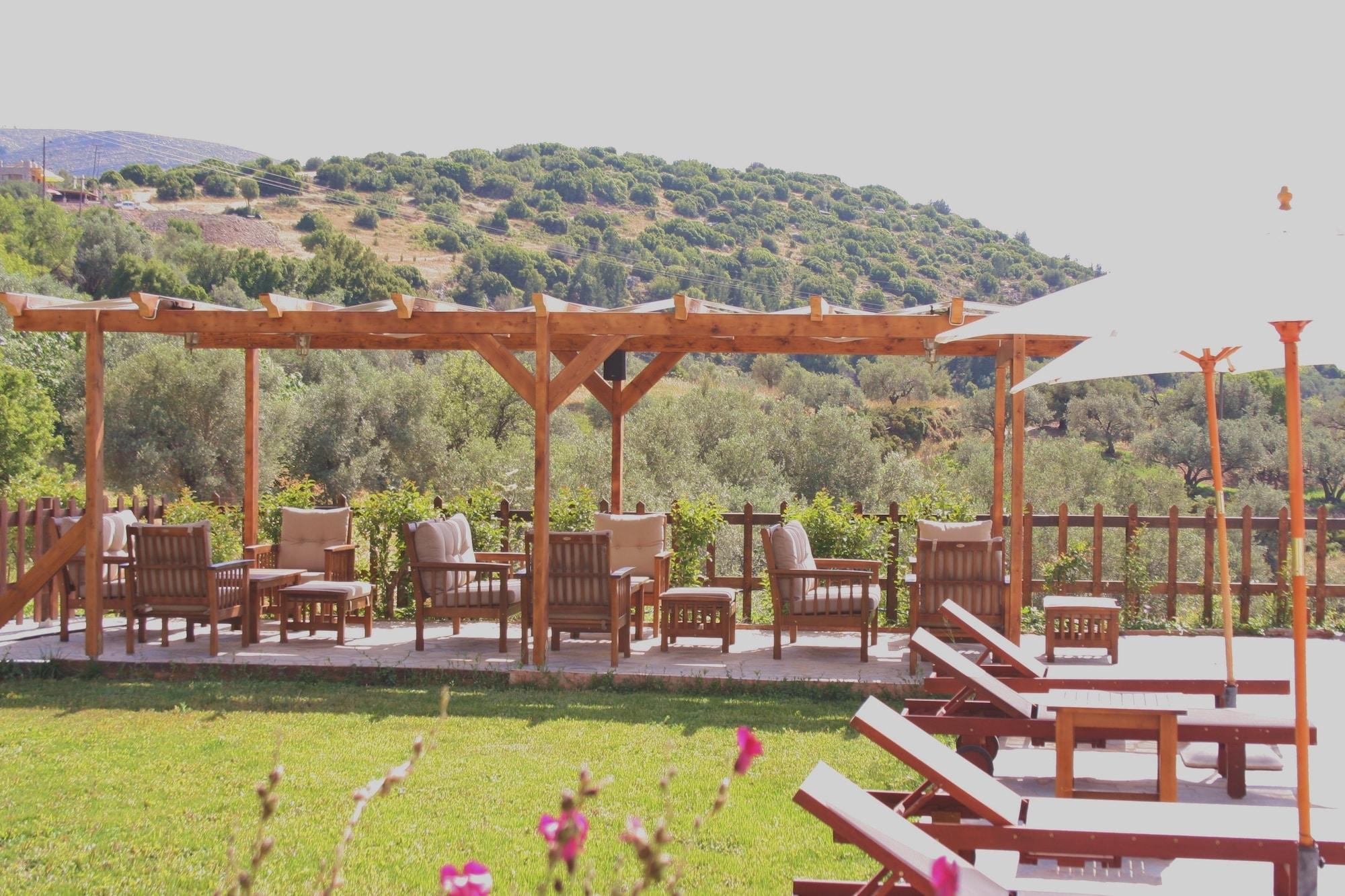 Vista Exterior Ataviros Hotel