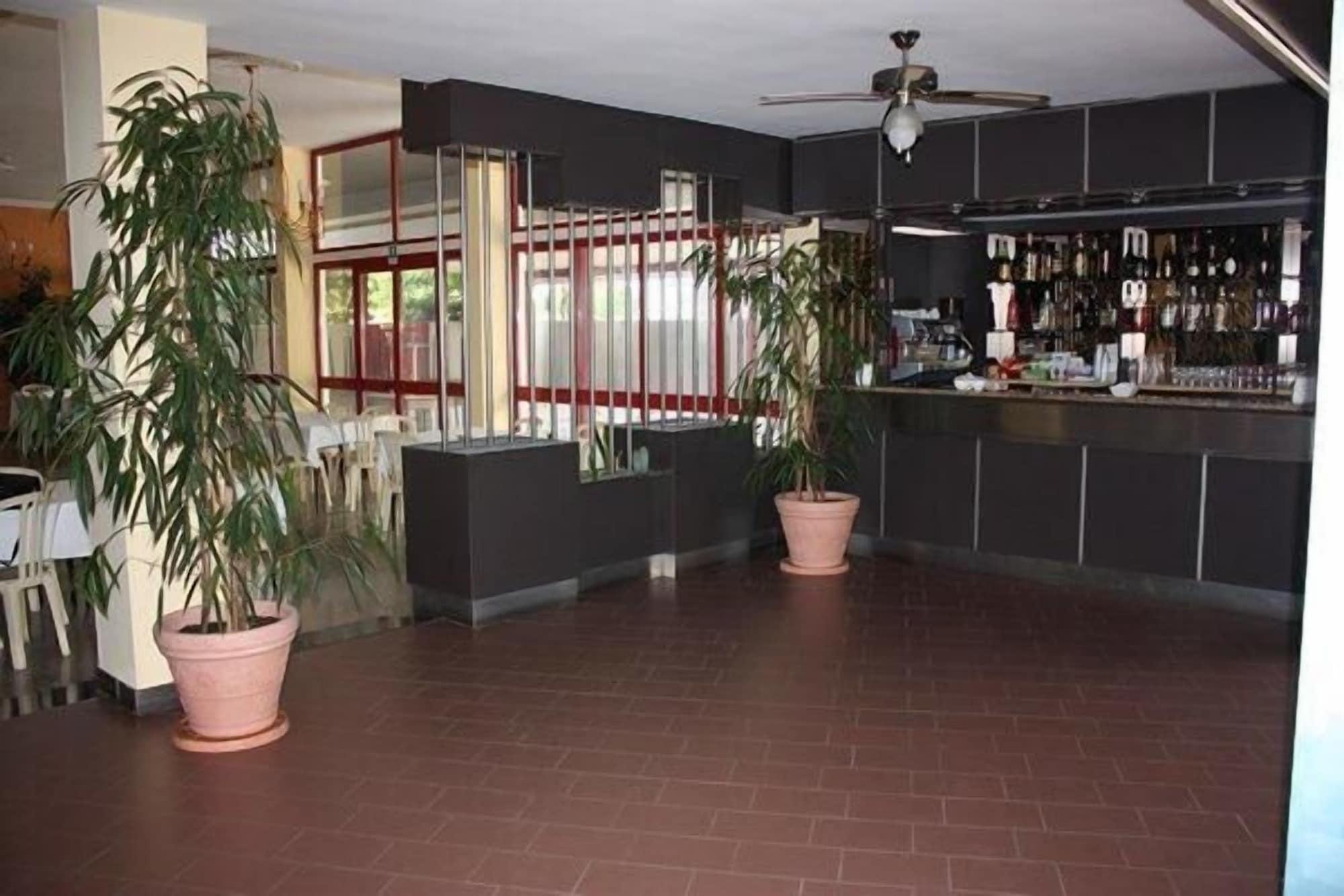Bar/Salón Hotel Turismo