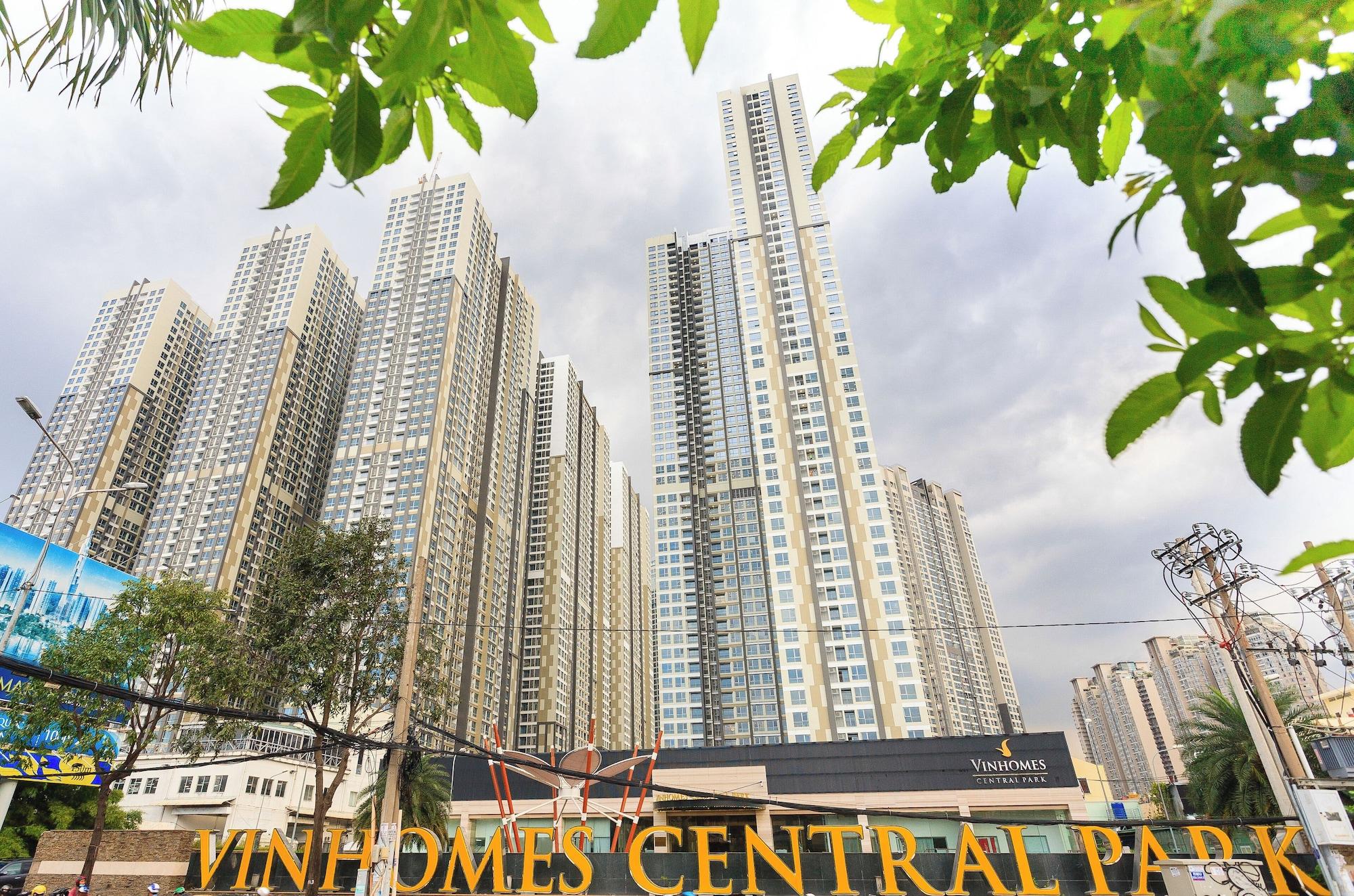Vista Exterior Refined Saigon - Vinhome Central Park