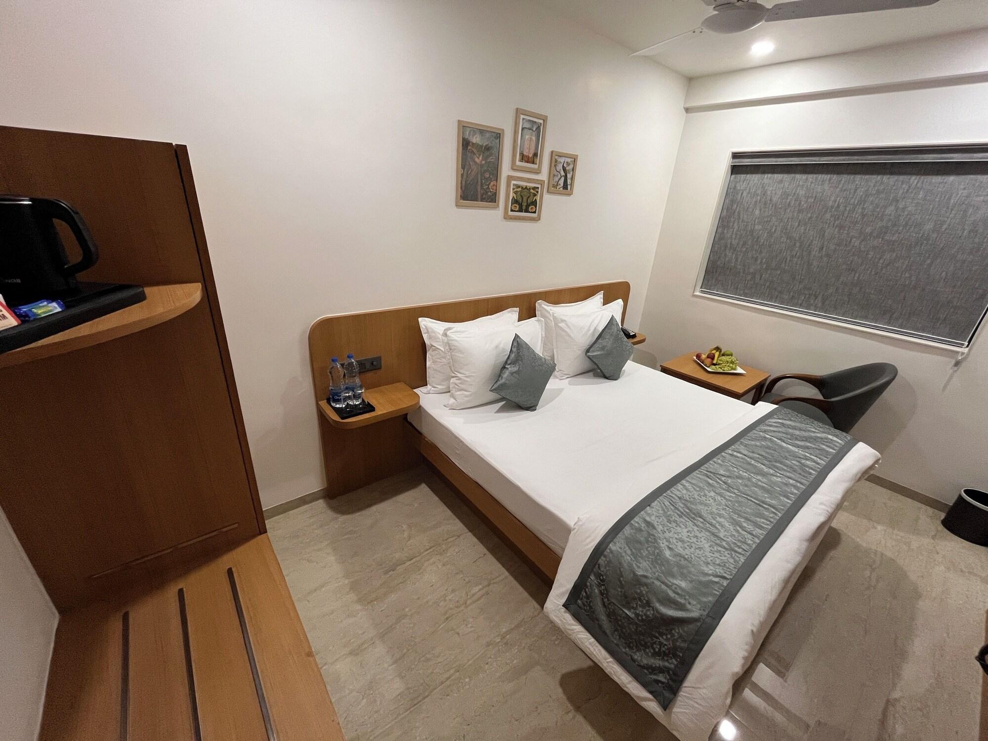 Habitación Mastiff Hotel Crystara, Jalgaon