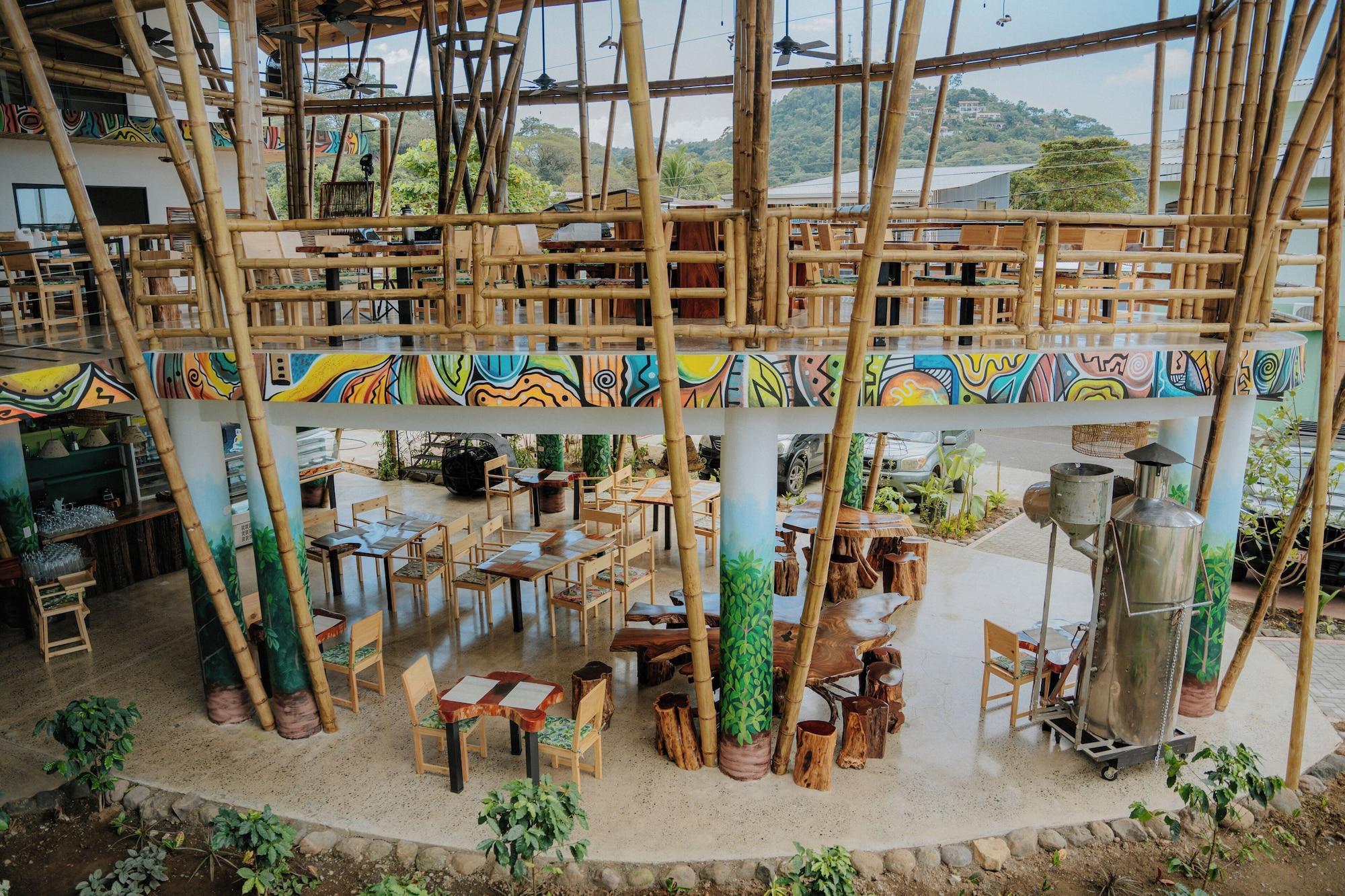 Restaurant Bonding Coffee Roaster Café & Hotel